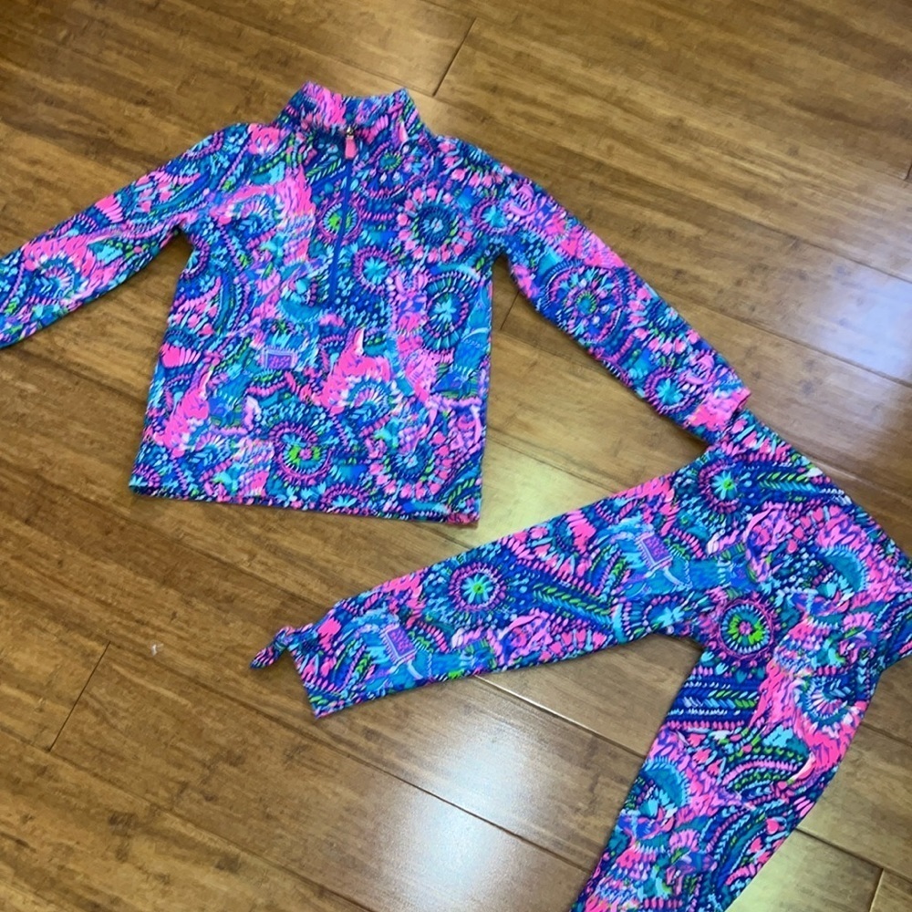 Lilly Pulitzer Girls No Prob Llama Skipper Popover and matching leggings Large